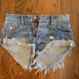 One Teaspoon Jean shorts